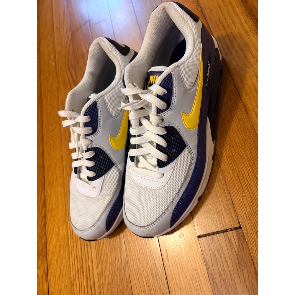Nike Air Max 90 Essential White University Gold Blue Void AJ1285-106 Mens 10.5